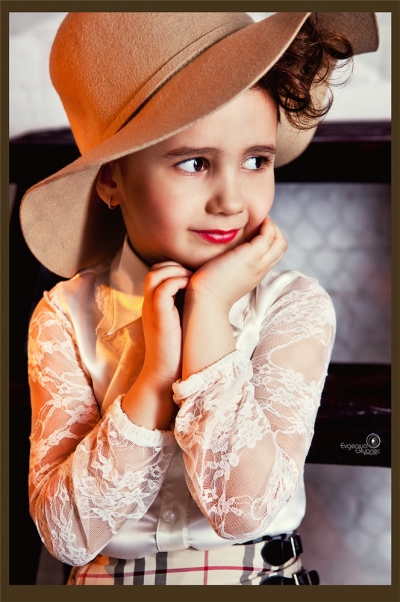 Fashion Time! Nikol
